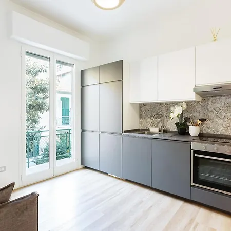 Blue Italian Riviera 公寓 圣雷默